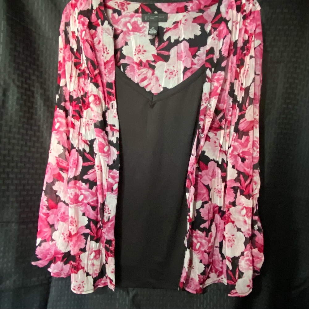 International Concepts INC Plus Size Layered Top 1X Black-Pink Floral Sheer